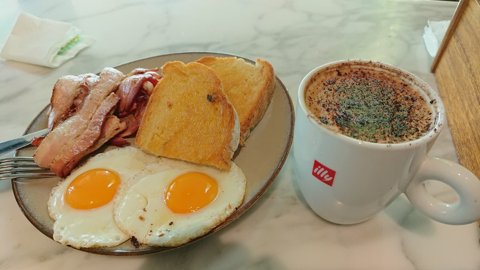Odett's Cafe Cairns — Cairns North, Cairns