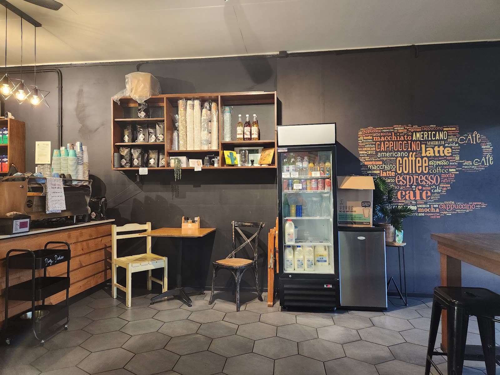 Smith Street Cafe — Edge Hill, Cairns
