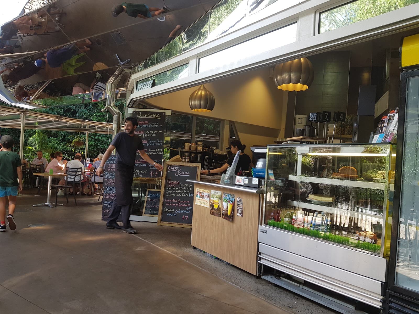 TANK sixtyfour — Edge Hill, Cairns