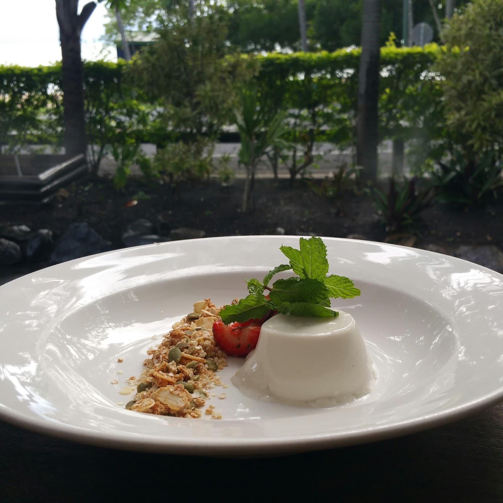 Ellis Beach Bar & Grill — Smithfield, Cairns