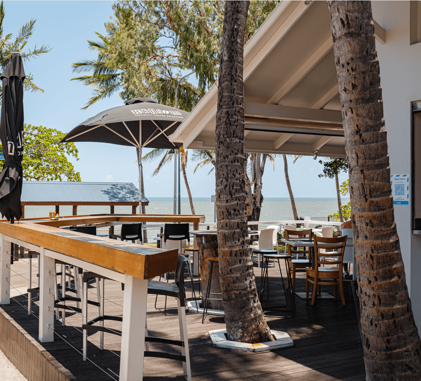 L'Unico Trattoria Italiano — Trinity Beach, Cairns