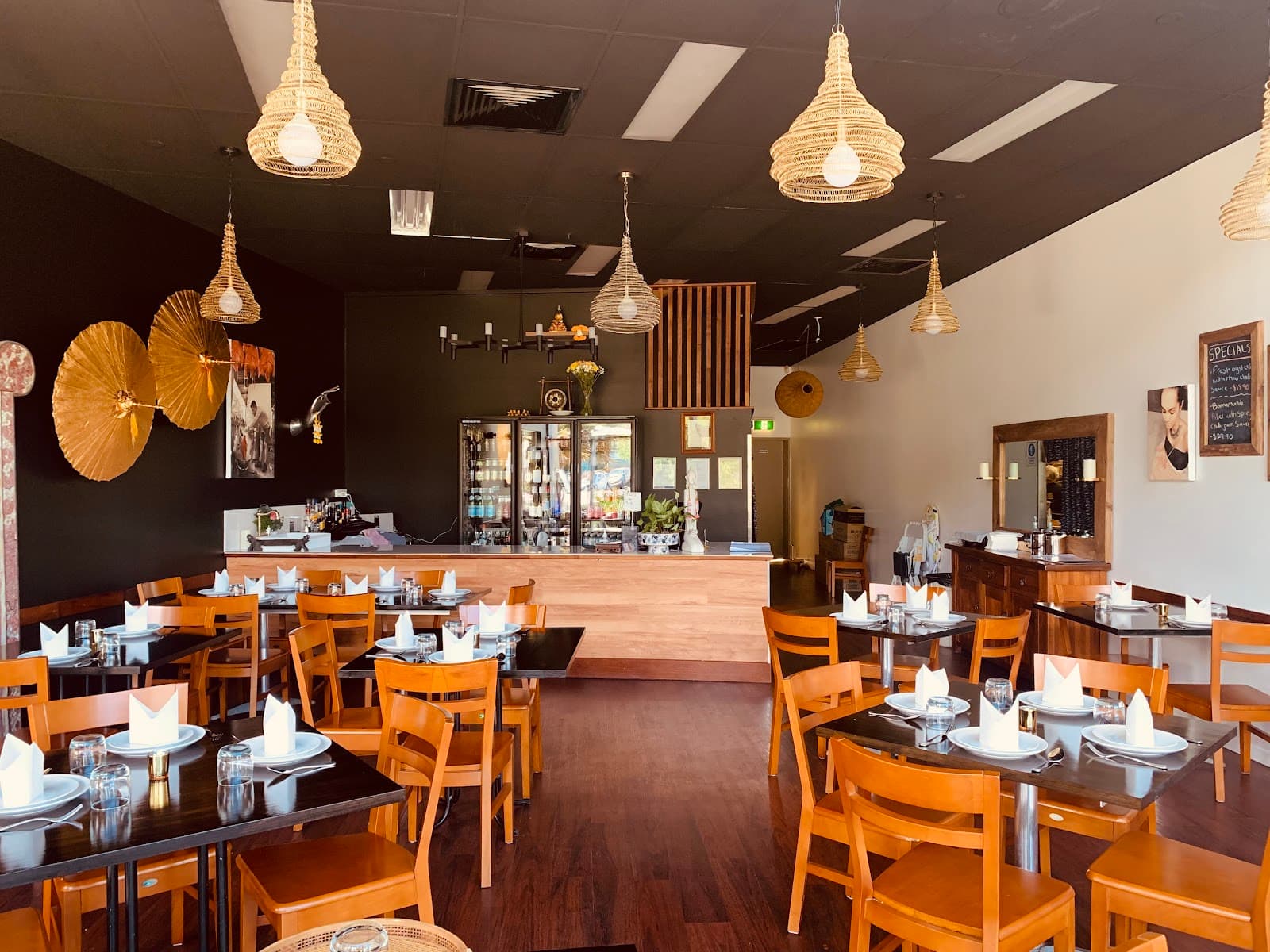 YADA Thai - Asian Restaurant Trinity Beach — Clifton Beach, Cairns