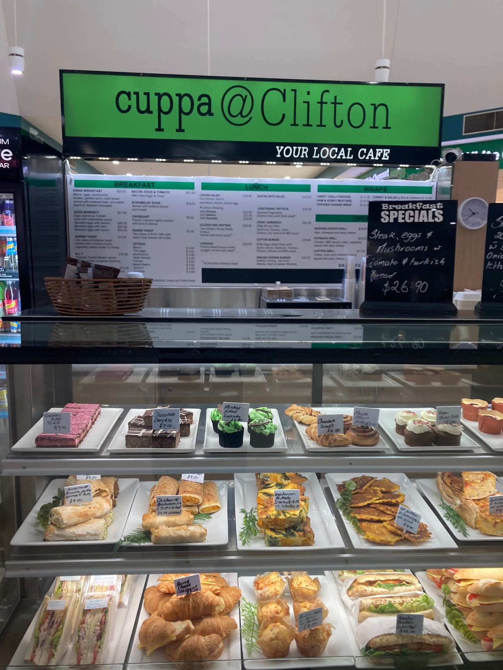 Cuppa@clifton — Clifton Beach, Cairns
