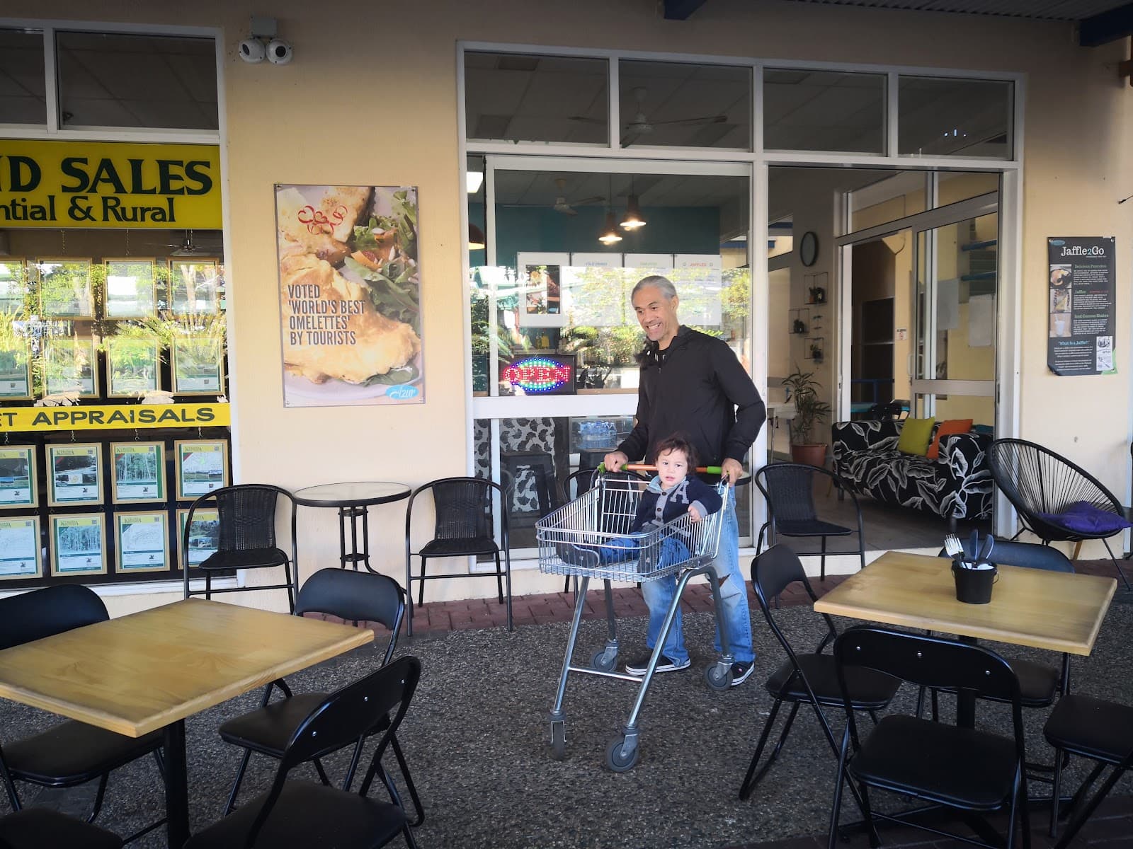 Cafe Azur — Kuranda, Cairns