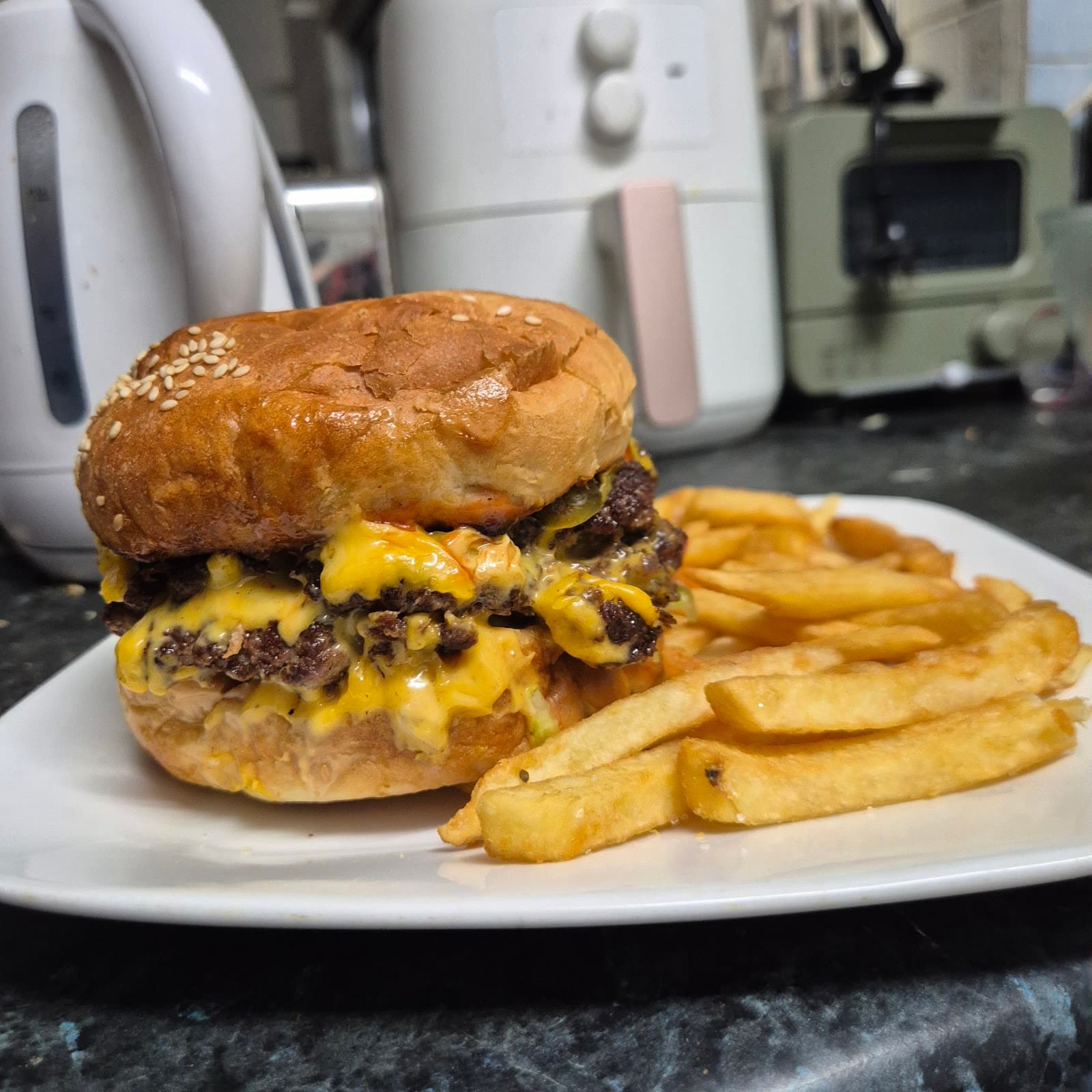 Burger Inn — Trinity Beach, Cairns