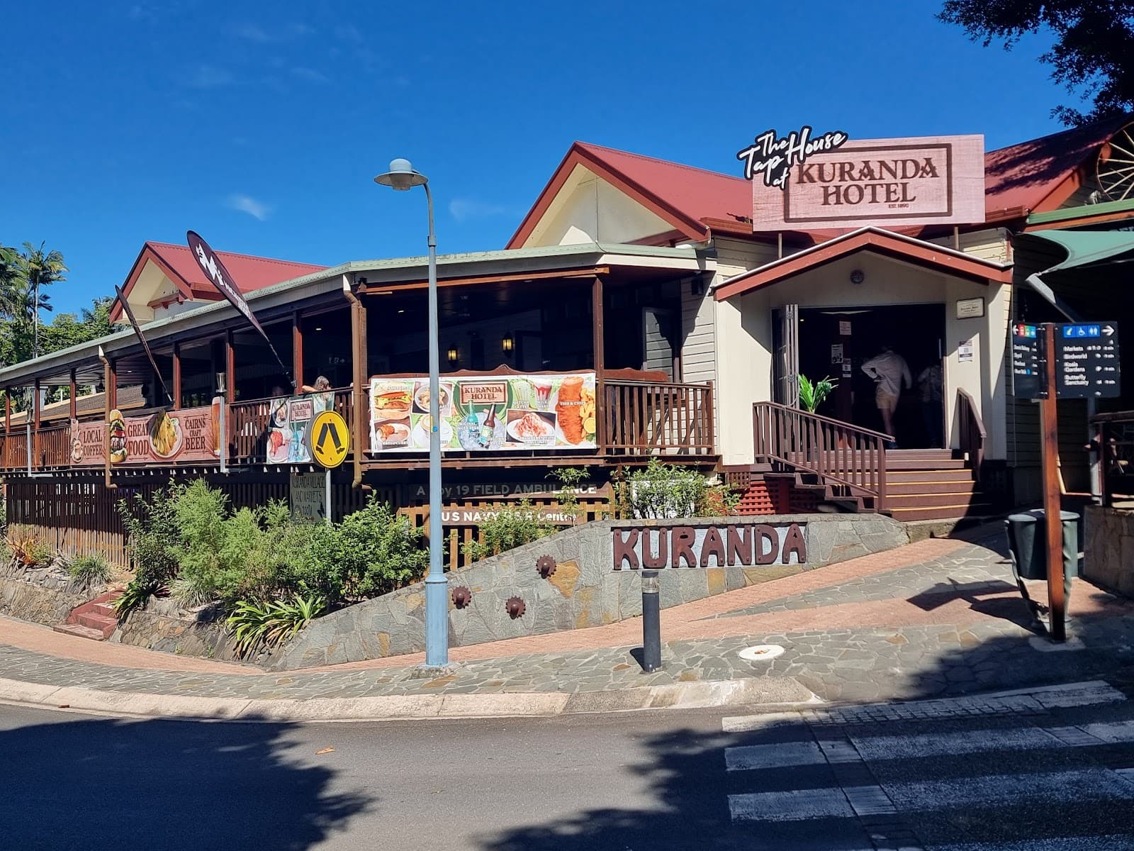 Kuranda Hotel — Kuranda, Cairns