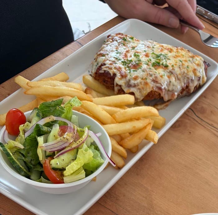 Barrier Reef Tavern — Port Douglas, Cairns