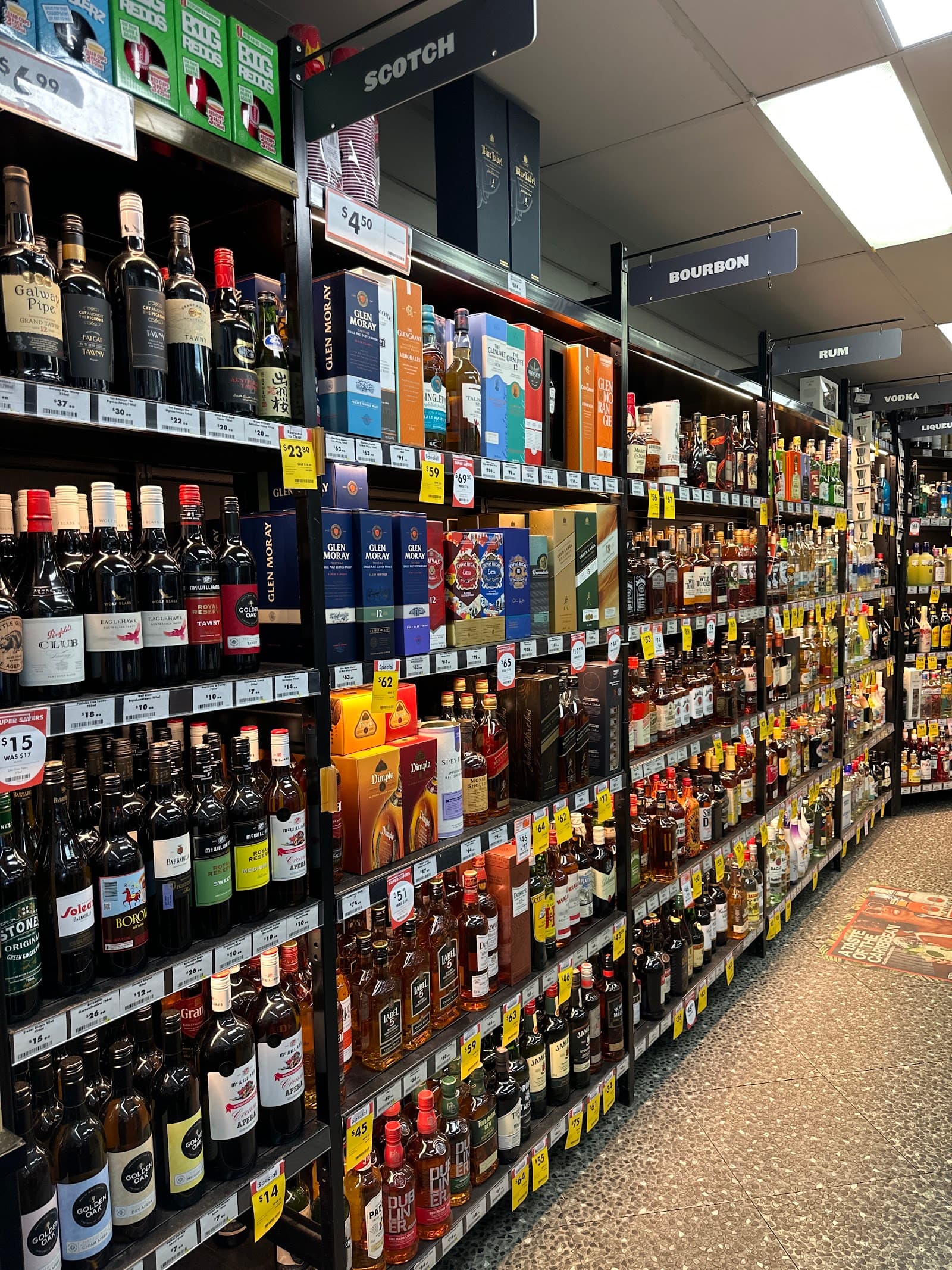 BWS Edge Hill Drive — Edge Hill, Cairns
