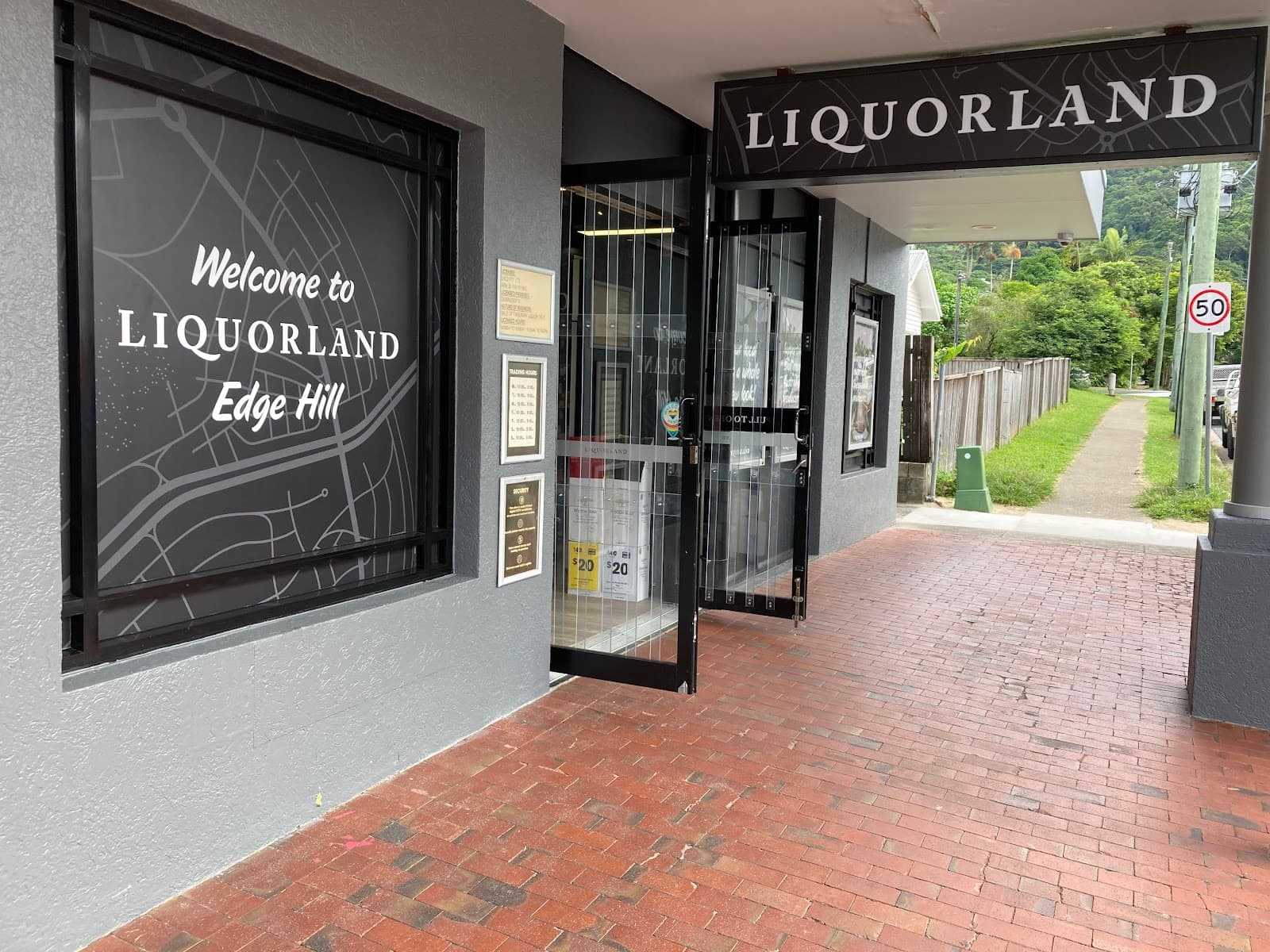 Liquorland Edge Hill Bottleshop — Edge Hill, Cairns