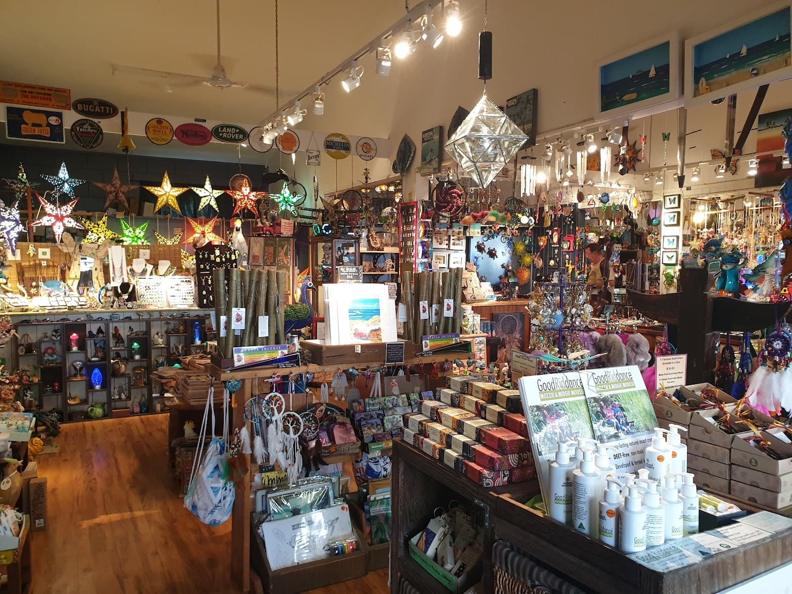 Kuranda Heritage Markets — Kuranda, Cairns