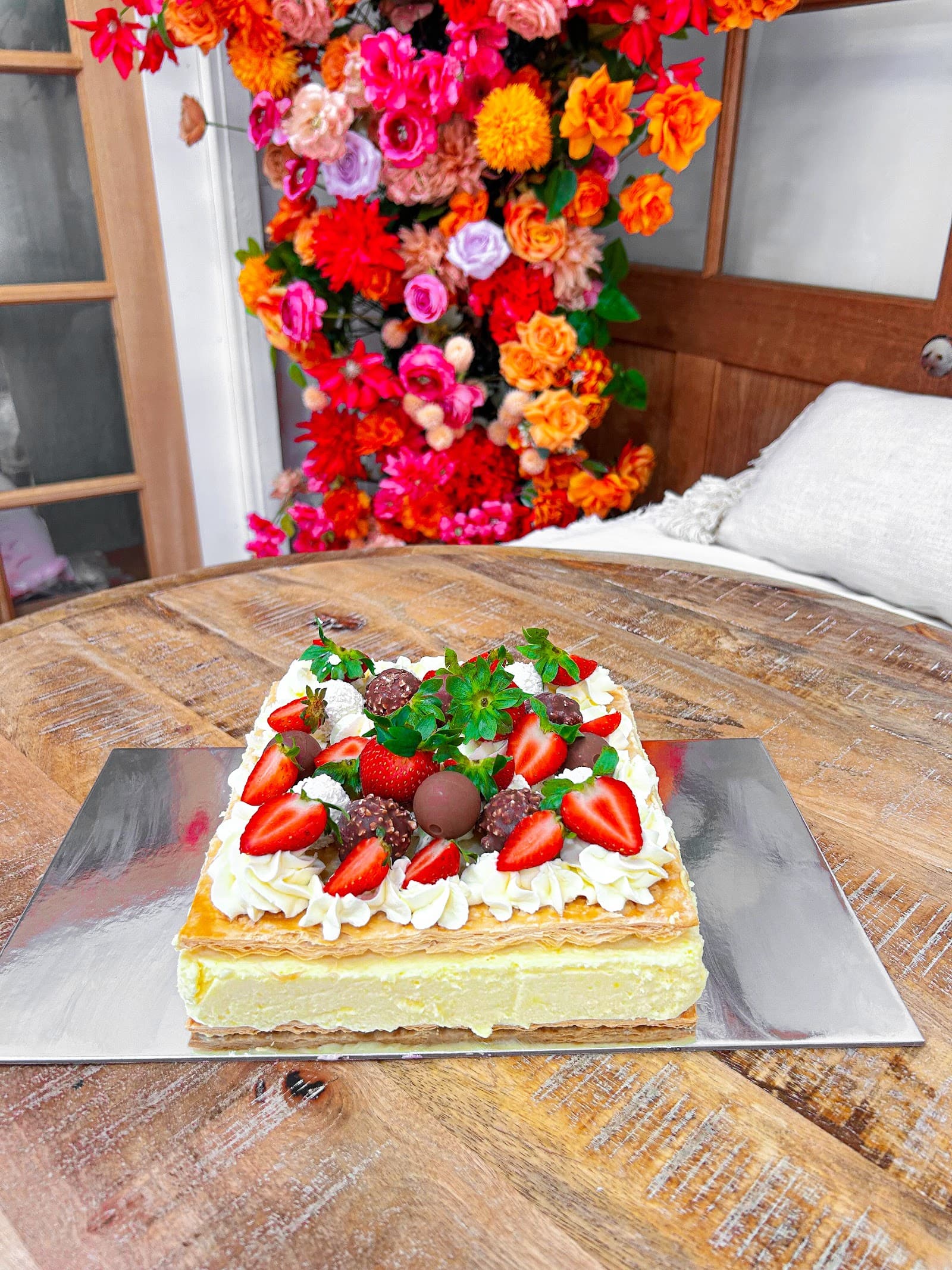 The Hungry Hummingbird Cake Shop - Cairns — Port Douglas, Cairns