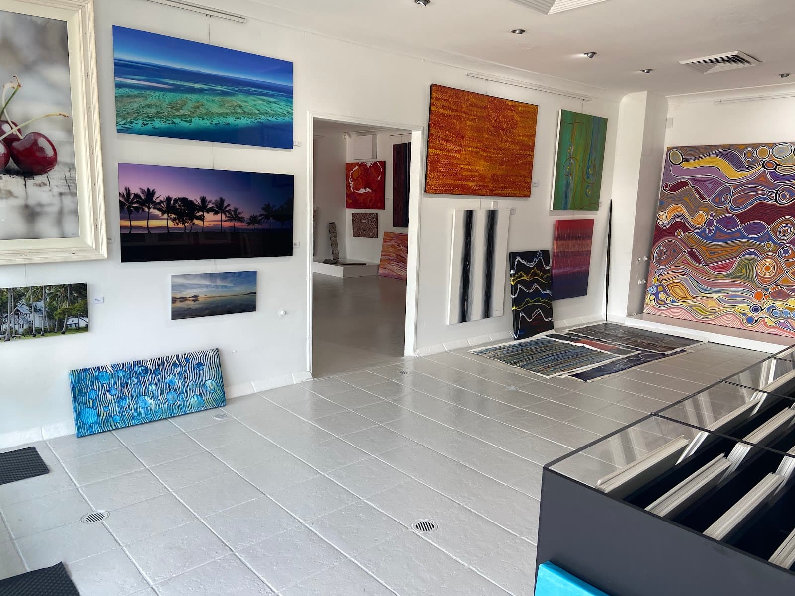 Australian and Oceanic Art Gallery — Port Douglas, Cairns