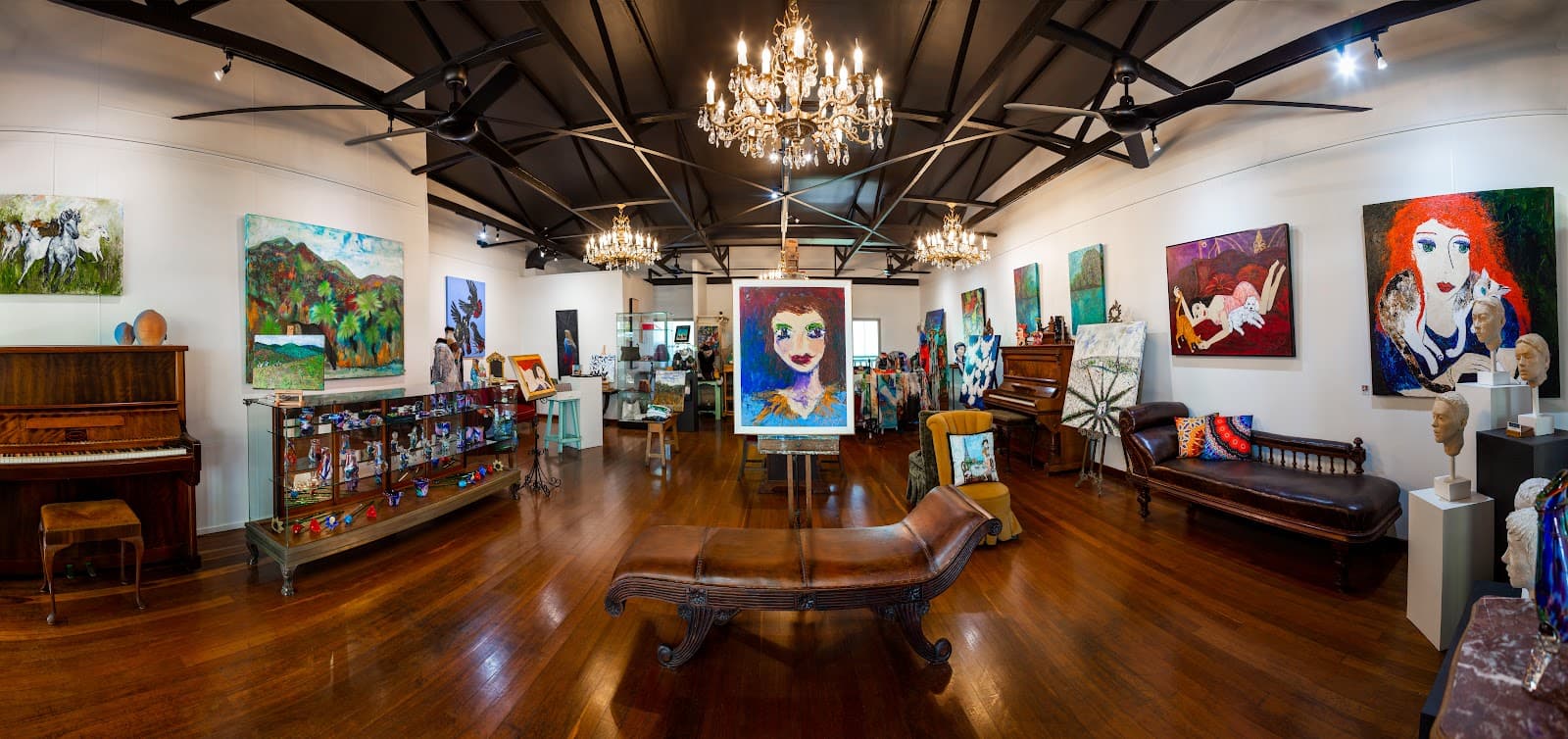 Didi La Baÿsse Art Studio & Gallery — Kuranda, Cairns