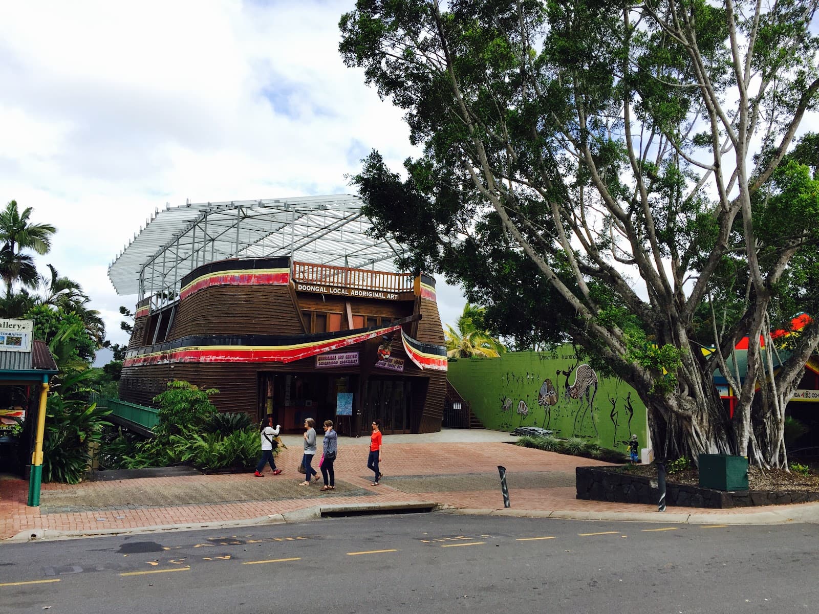 Doongal Aboriginal Art — Kuranda, Cairns
