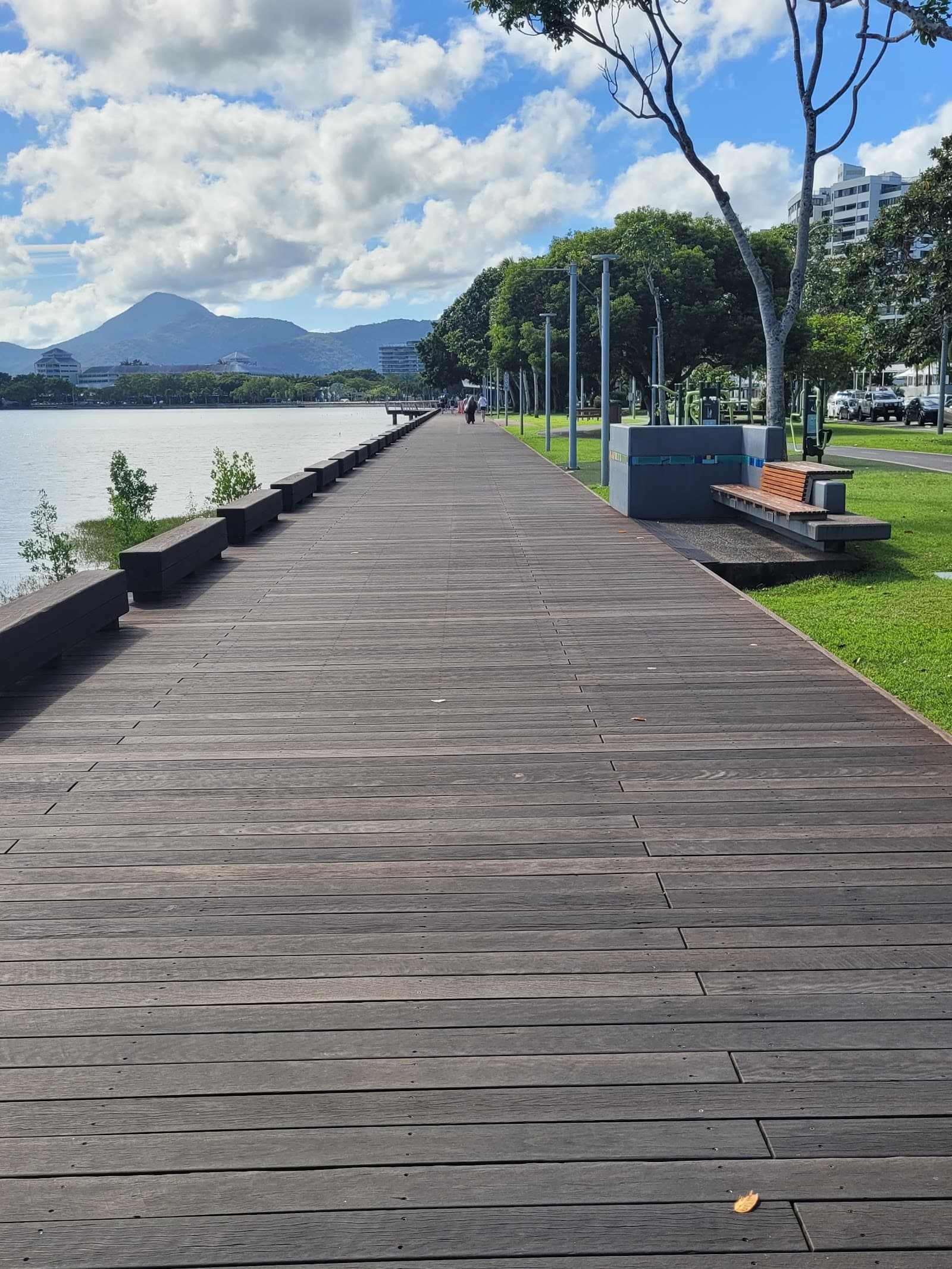 Cairns Esplanade — Cairns North, Cairns
