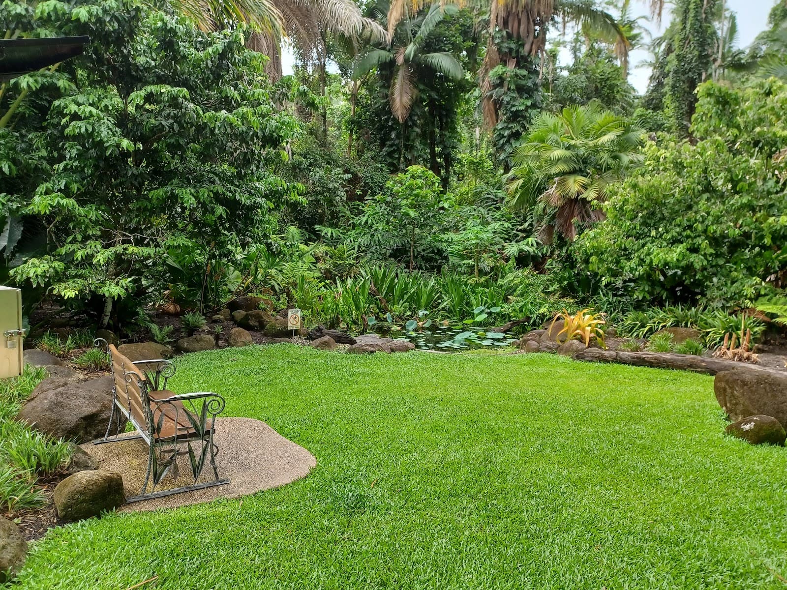 Fitzalan Garden — Edge Hill, Cairns