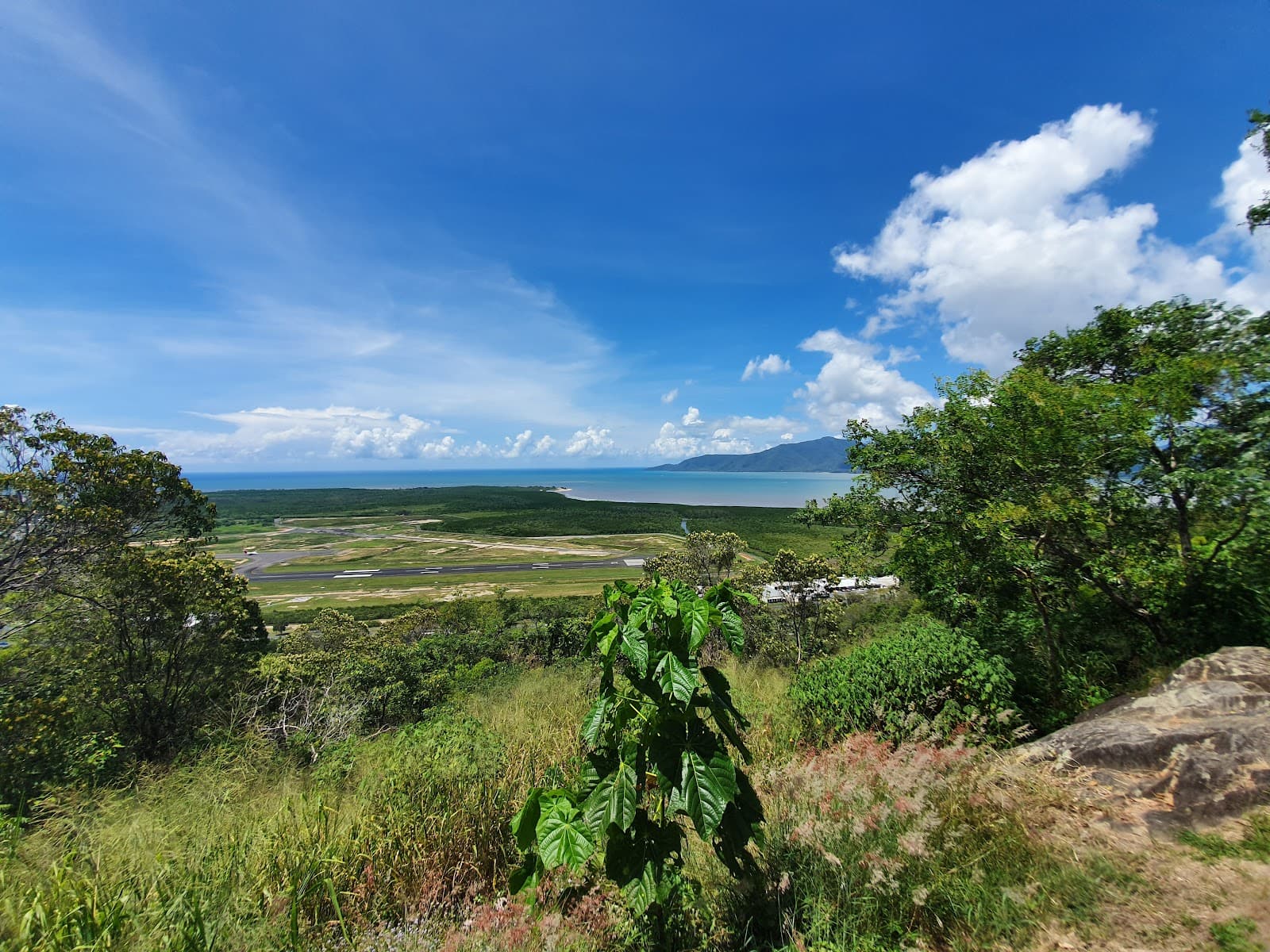 Red Arrow Circuit Lookout — Edge Hill, Cairns