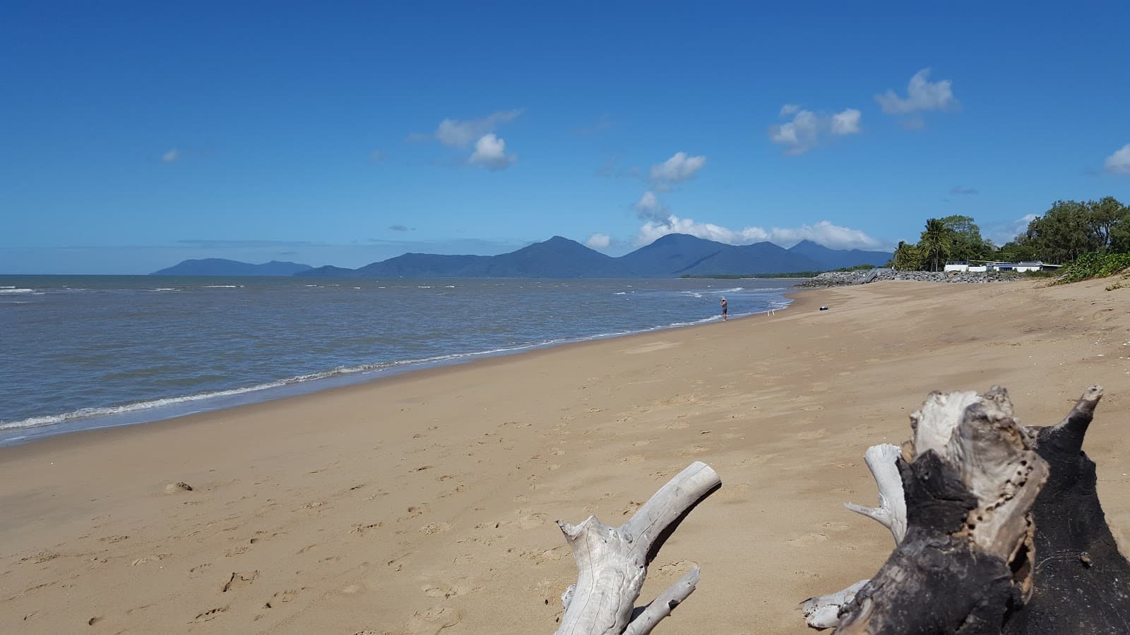 Tamarind Reserve — Holloways Beach, Cairns