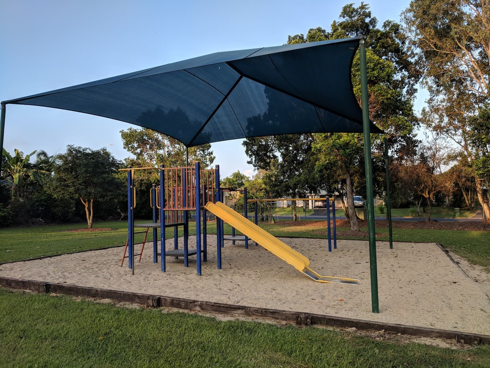 Cairnwell Street Park — Smithfield, Cairns