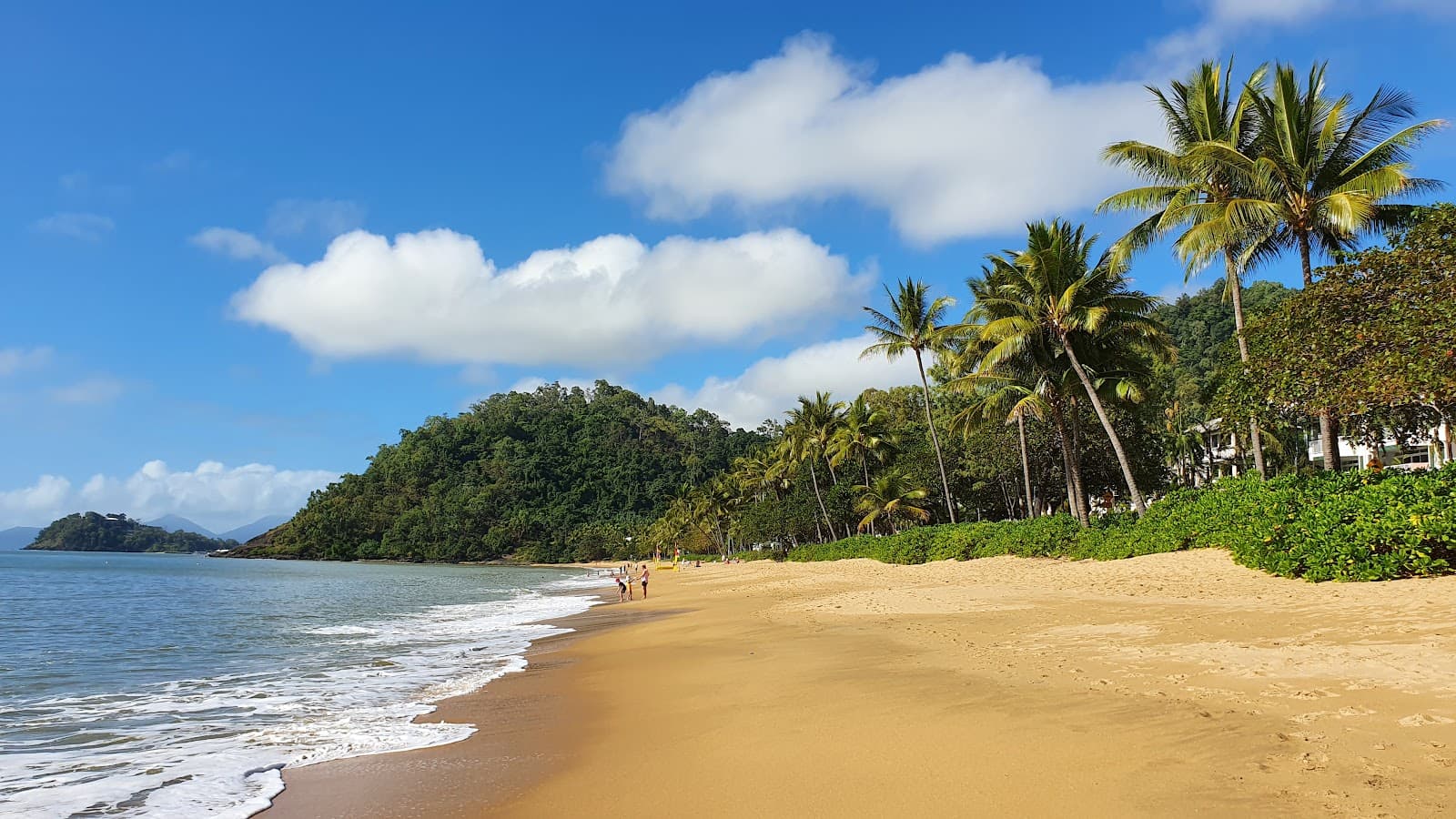 Trinity Beach — Smithfield, Cairns