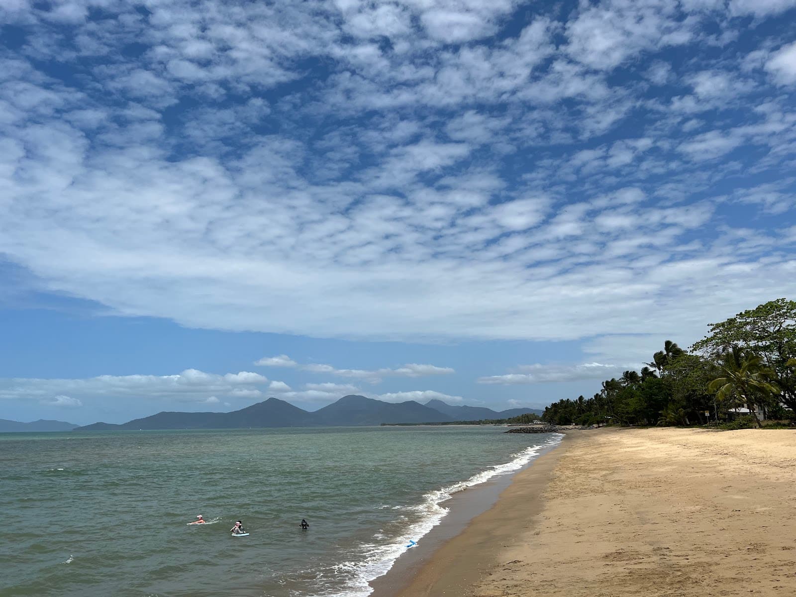Holloways Beach — Holloways Beach, Cairns