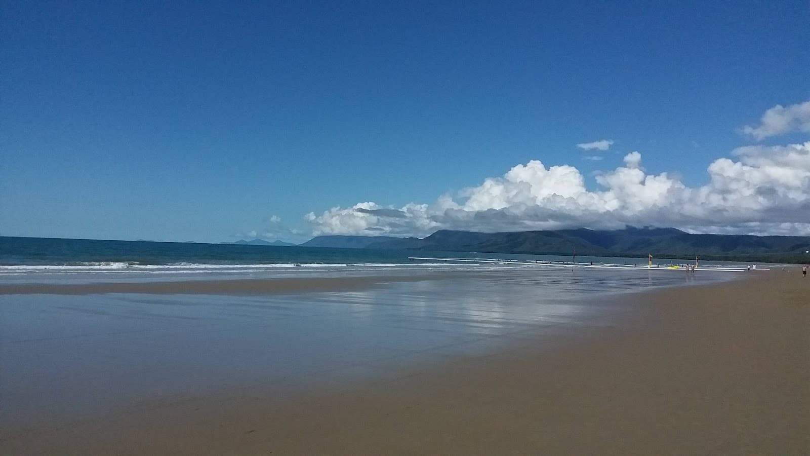 4 Mile Beach Lookout — Port Douglas, Cairns