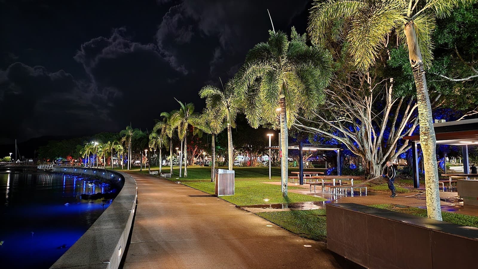 Esplanade — Cairns North, Cairns