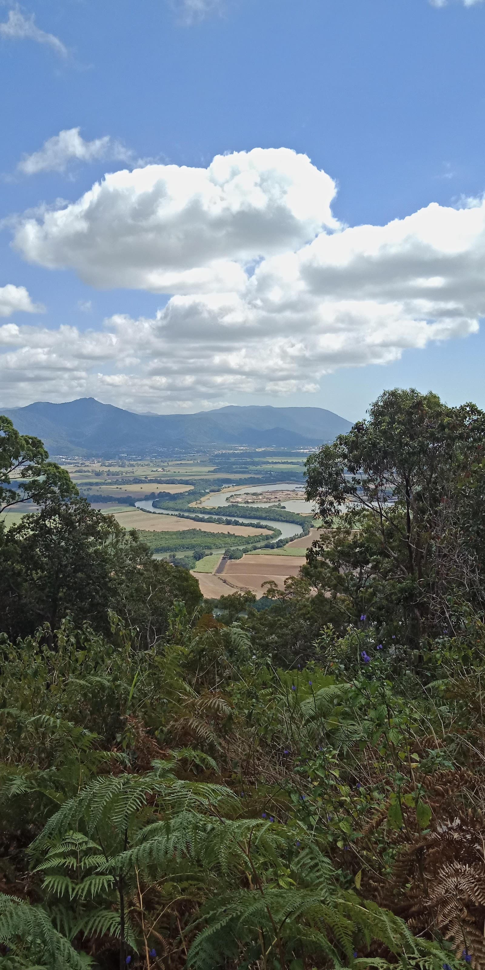 Lumley Hill Lookout — Smithfield, Cairns