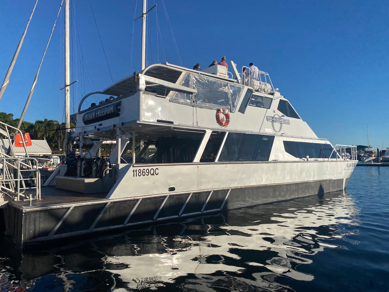 Ocean Free & Ocean Freedom - Cairns Premier Great Barrier Reef & Island Tours — Holloways Beach, Cairns