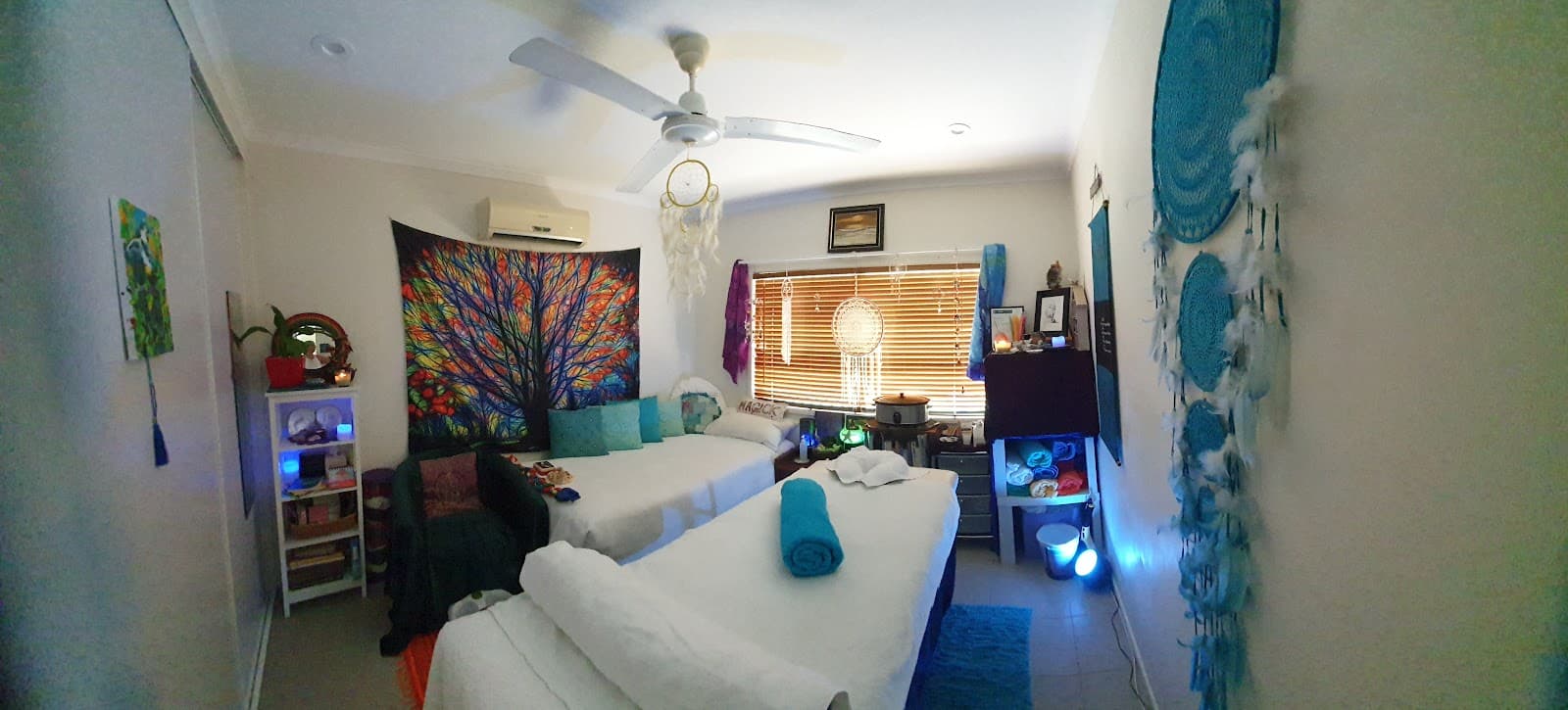 Beaches Body 'n' Soul Massage and Energy Healing (ladies only) — Clifton Beach, Cairns