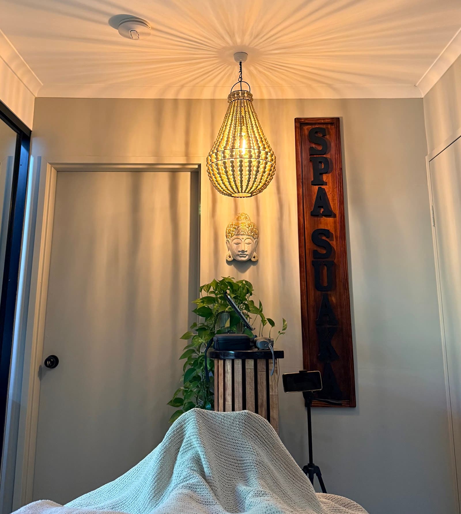 Spa Suaka — Edge Hill, Cairns