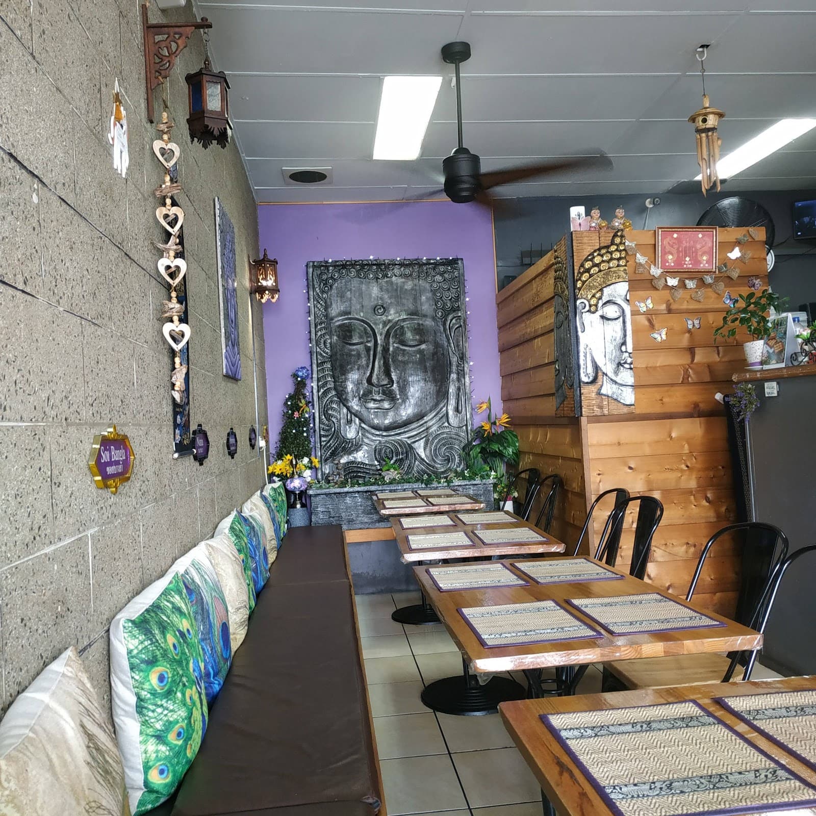 Civic Shopping Centre — Cairns North, Cairns