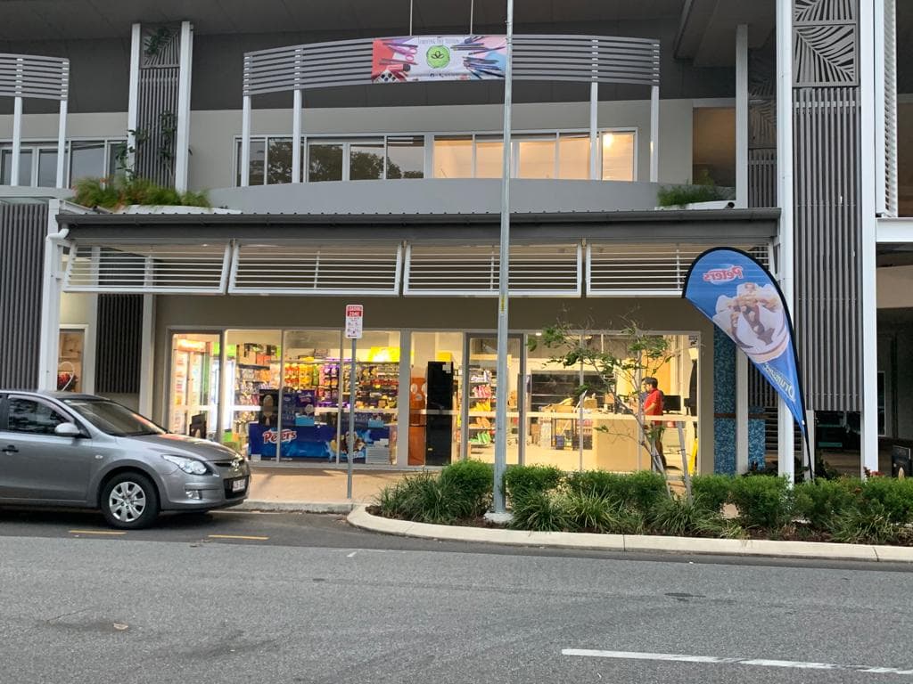 Trinity Local CONVENIENCE STORE — Trinity Beach, Cairns