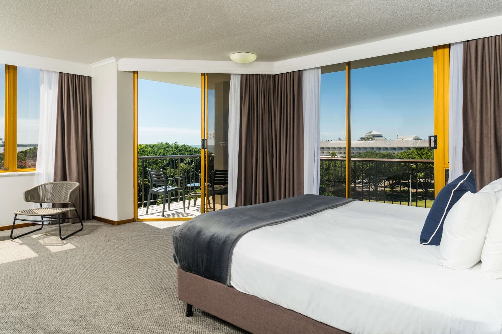 Pacific Hotel Cairns — Port Douglas, Cairns
