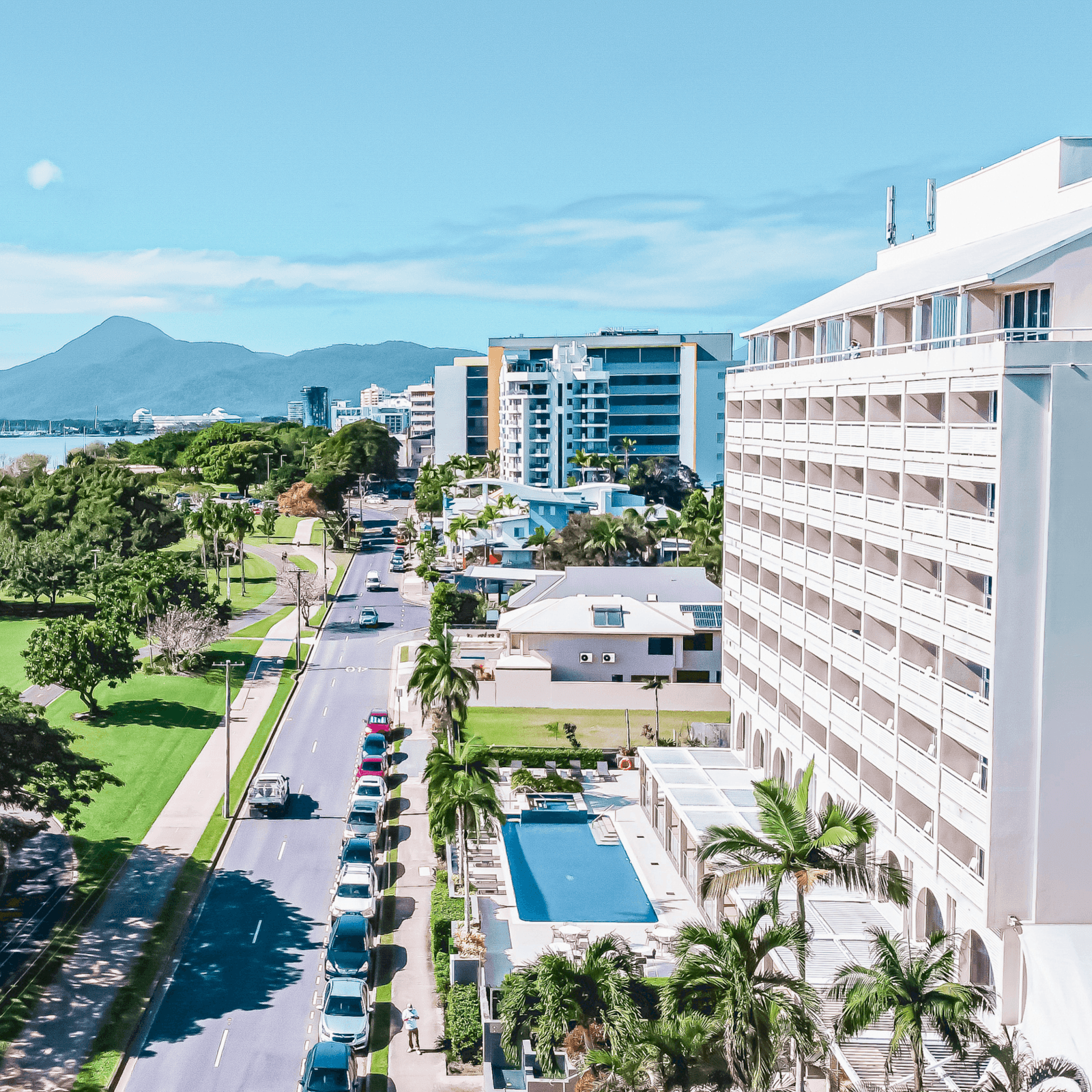 Cairns Harbourside Hotel — Cairns North, Cairns