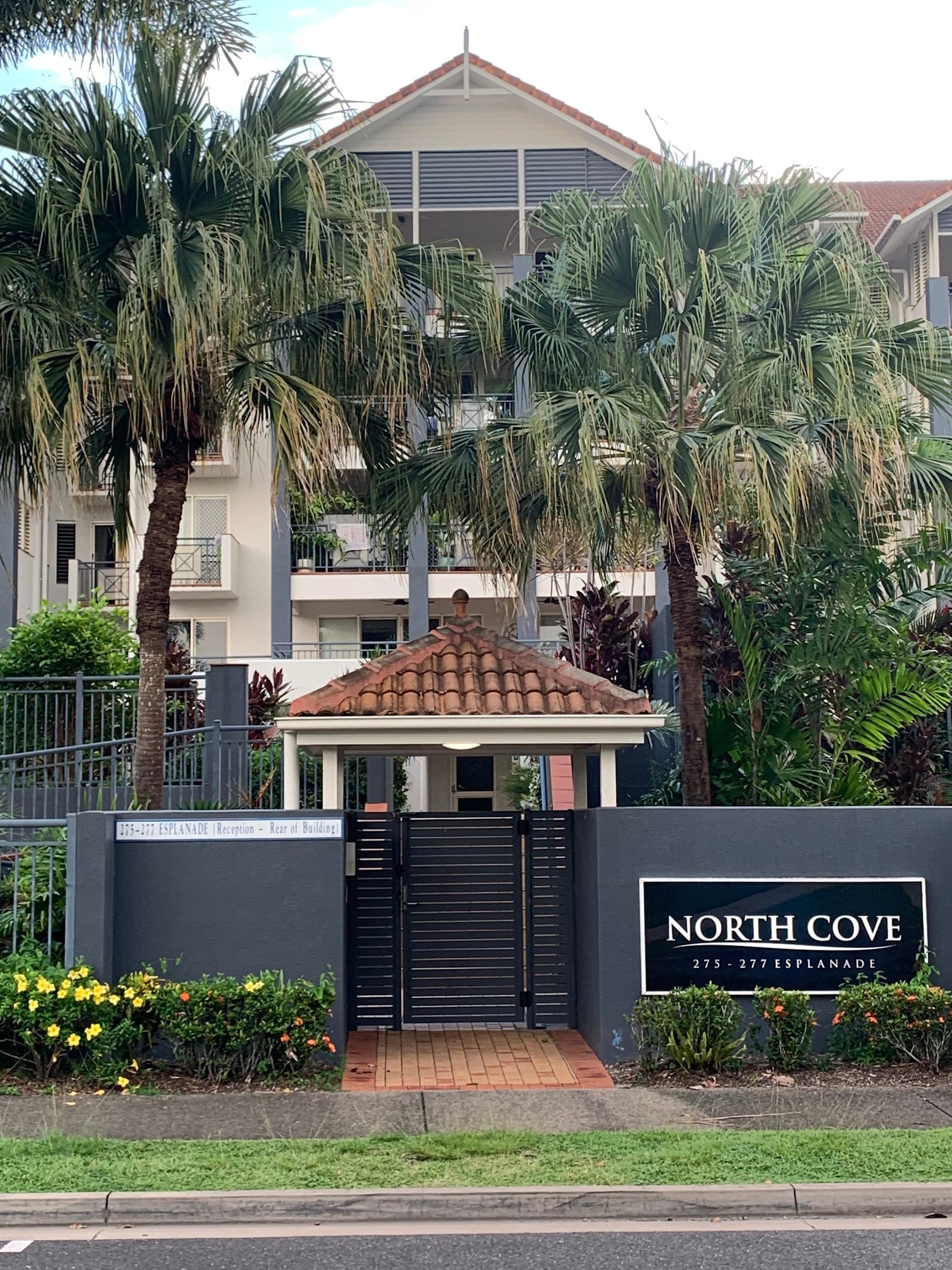 North Cove Waterfront Suites — Cairns North, Cairns