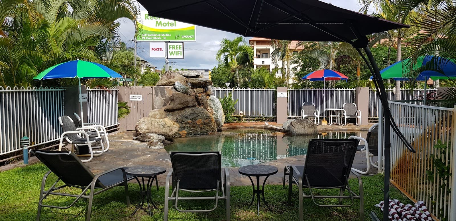 Reef Palms — Holloways Beach, Cairns