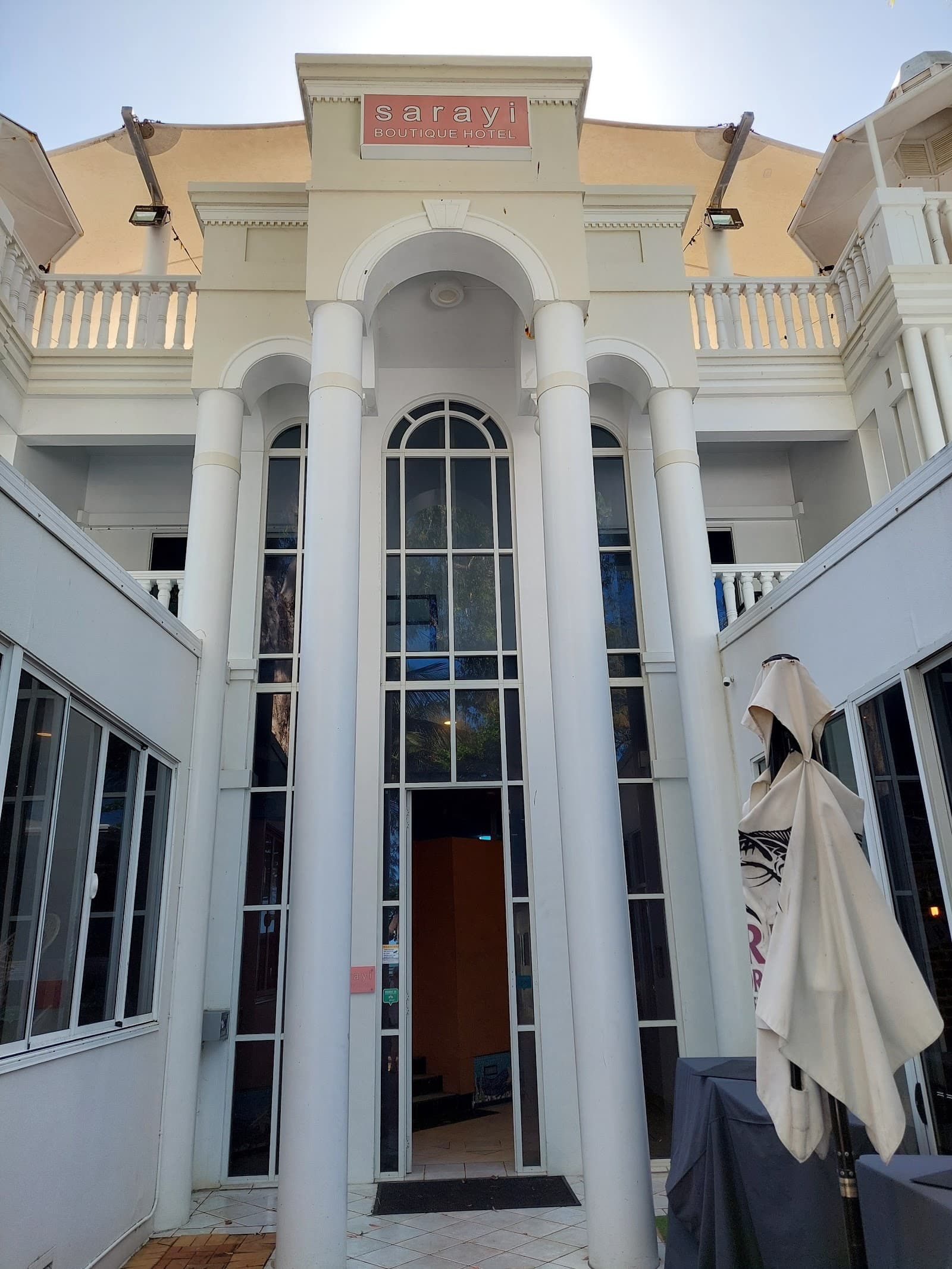 Sarayi Boutique Hotel, Palm Cove — Kuranda, Cairns
