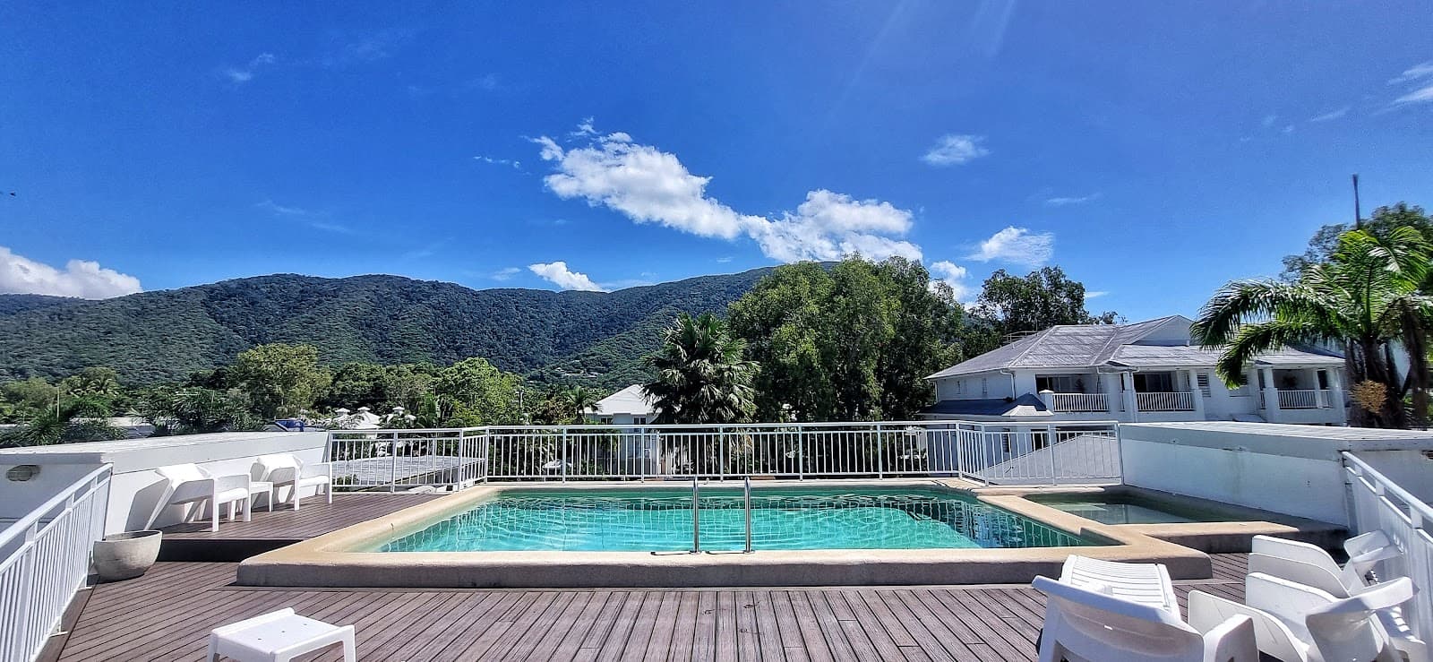 Sarayi Boutique Hotel, Palm Cove — Kuranda, Cairns