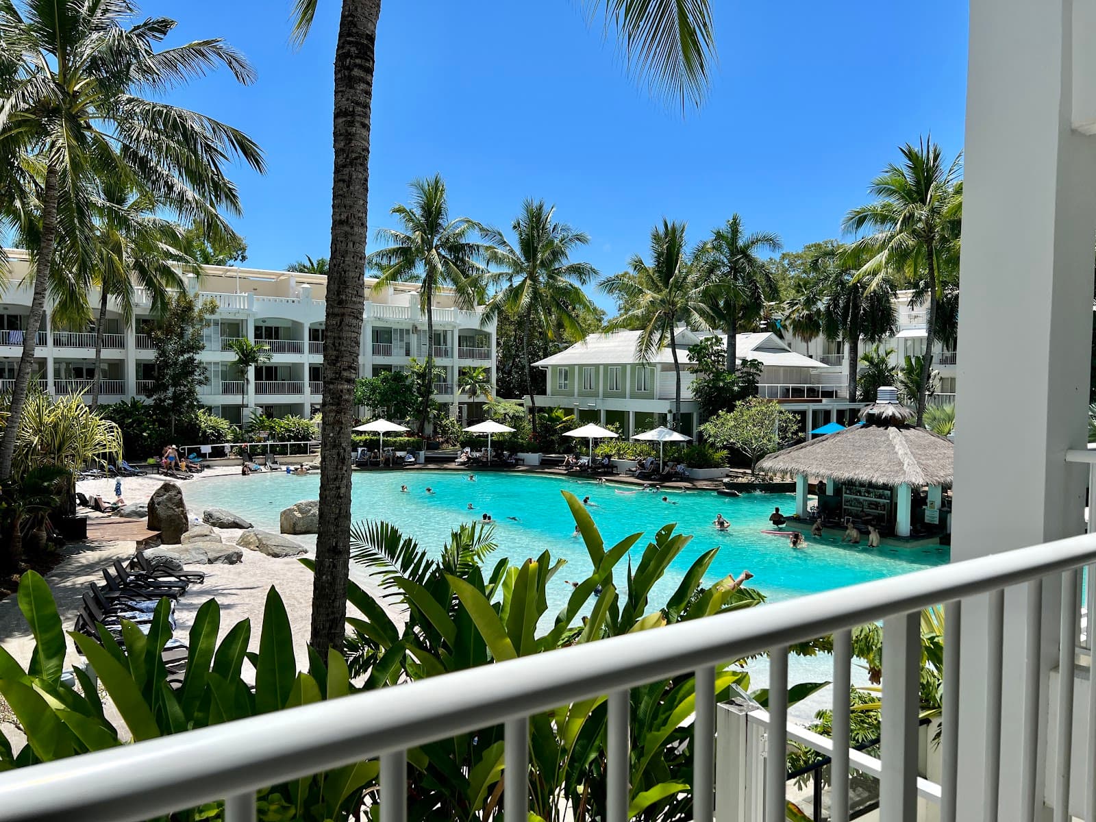 Cairns Coast Holidays/ LJ Hooker Palm Cove — Palm Cove, Cairns