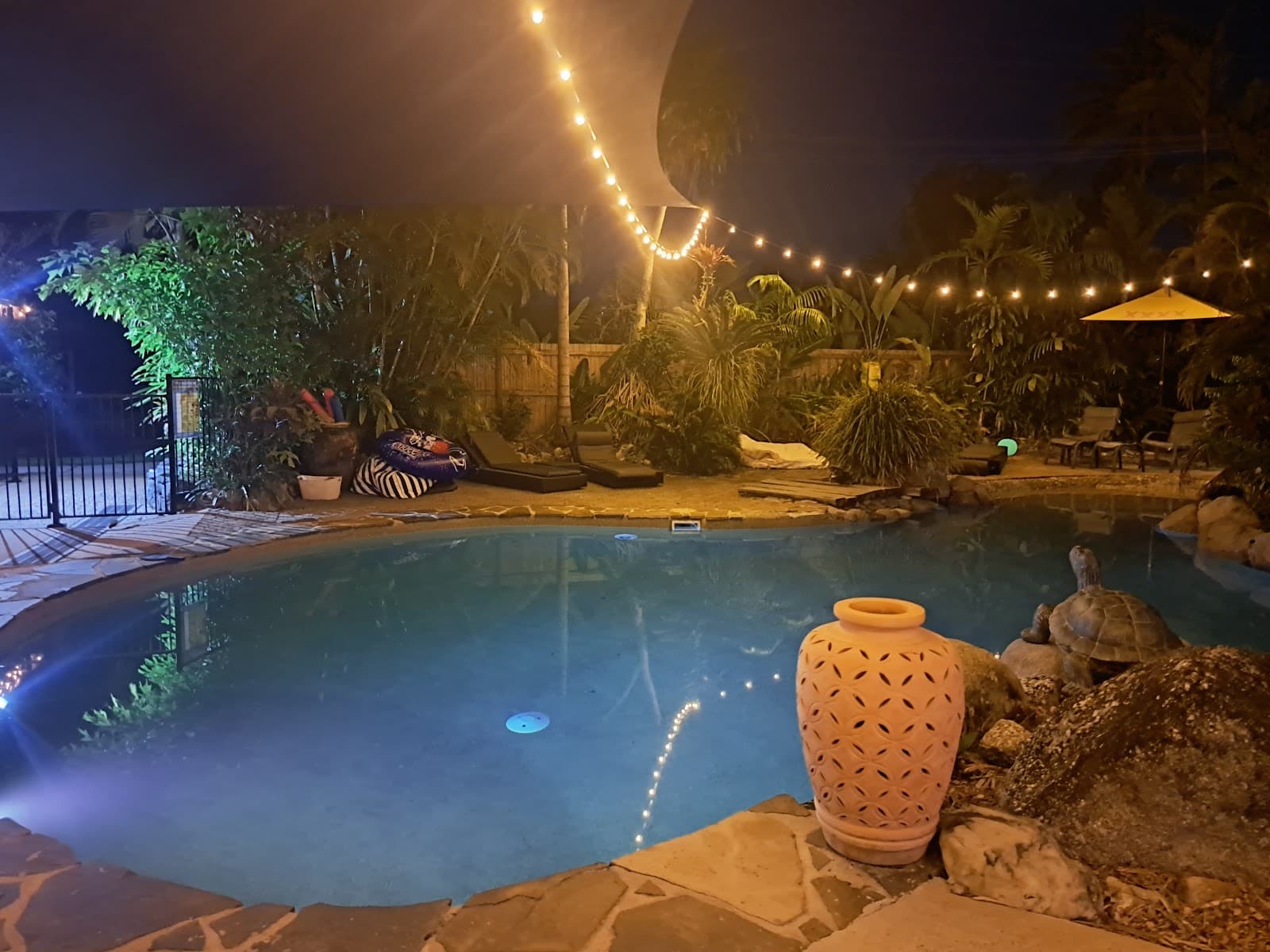 Coral Beach Lodge — Port Douglas, Cairns