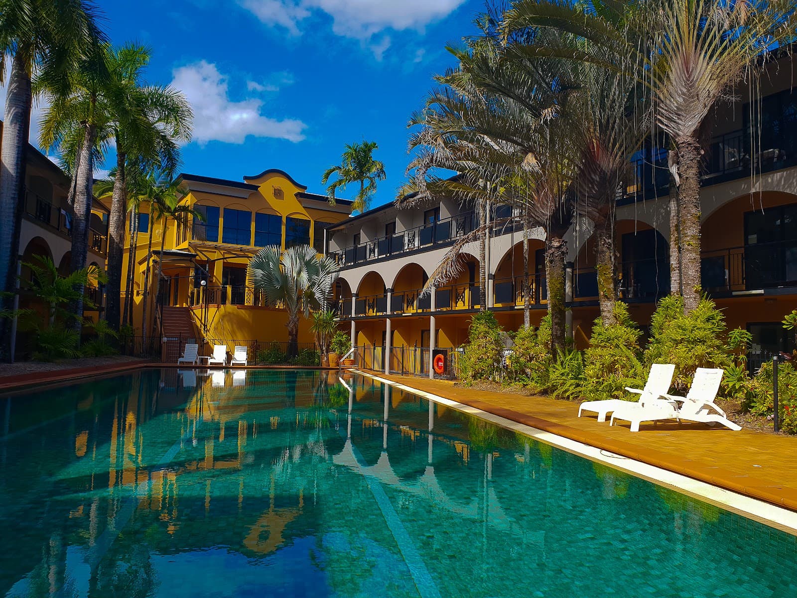 Palm Royale Cairns — Port Douglas, Cairns