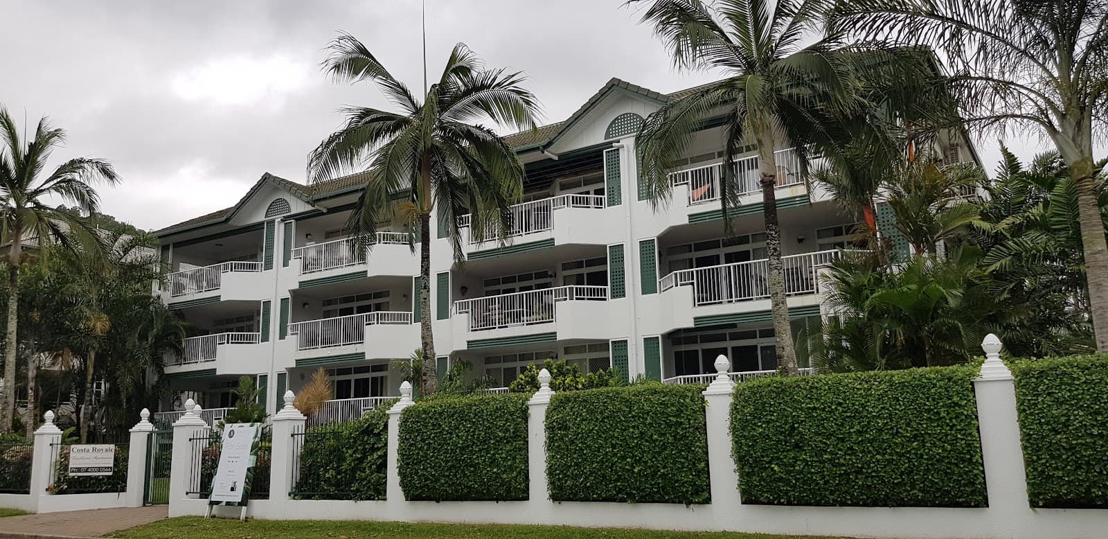 Costa Royale Trinity Beach — Trinity Beach, Cairns