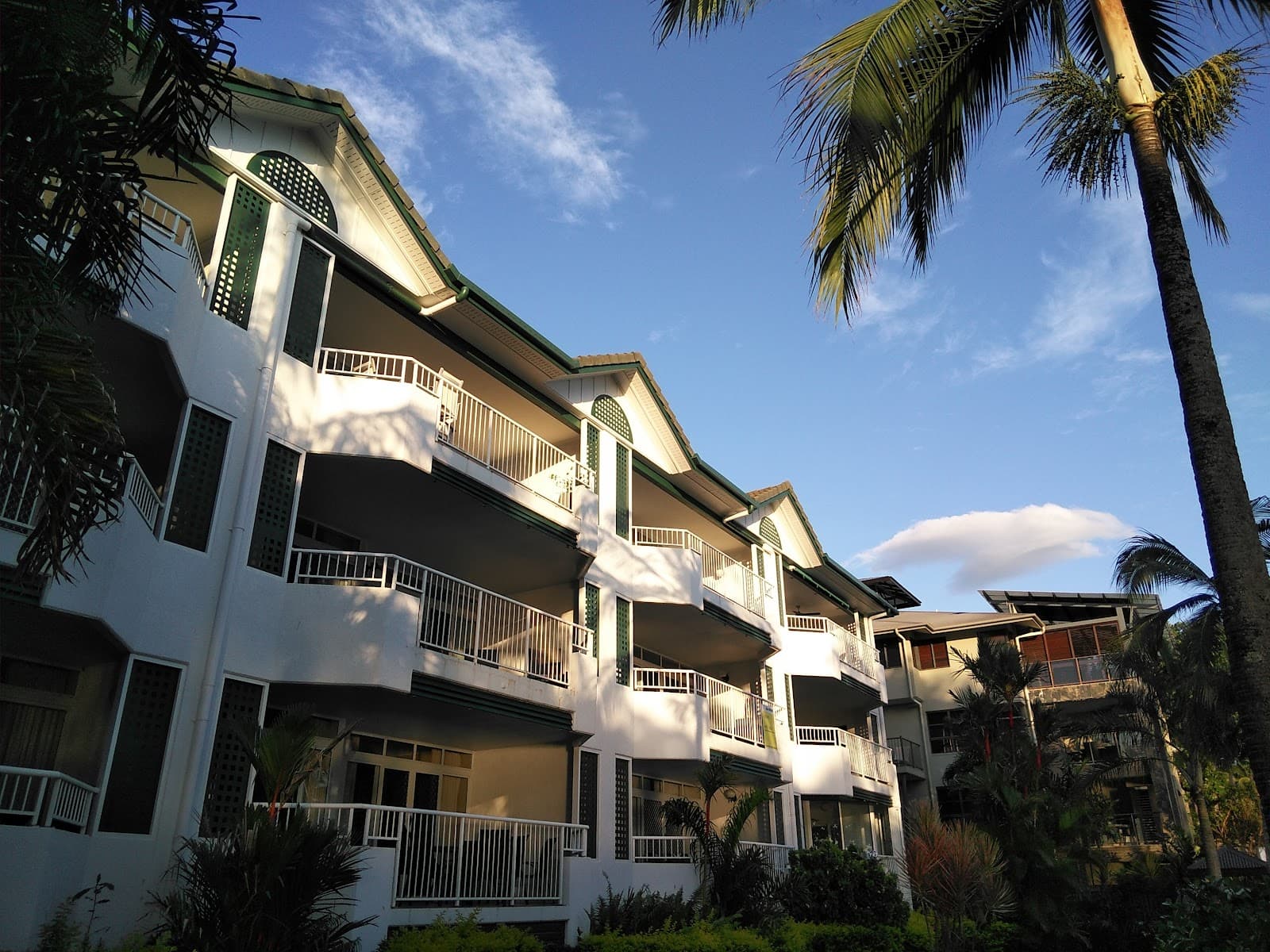 Costa Royale Trinity Beach — Trinity Beach, Cairns