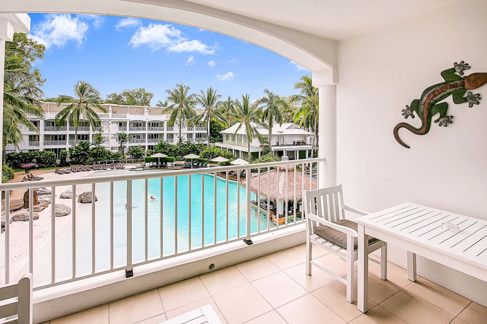 Cairns Beach Apartments — Clifton Beach, Cairns