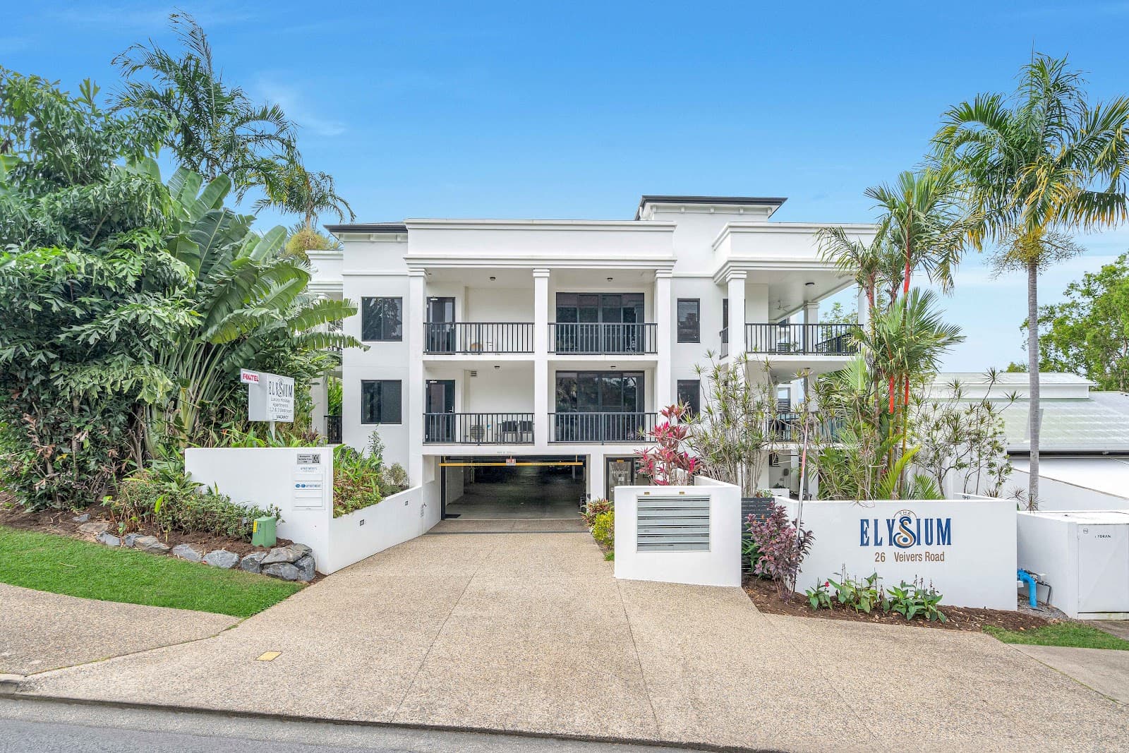 Elysium Apartments — Clifton Beach, Cairns