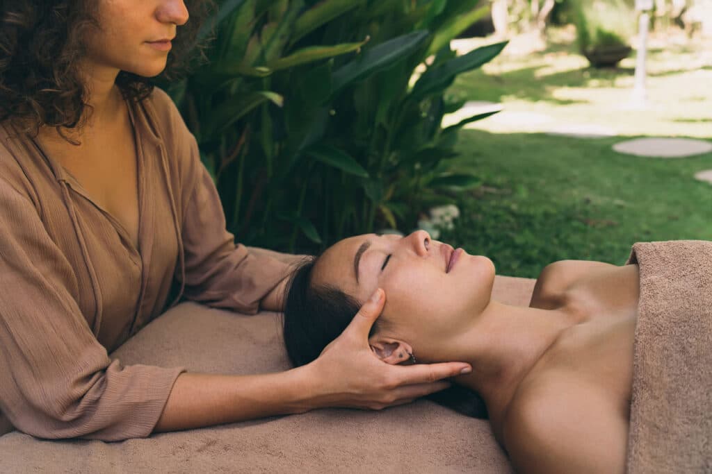 White Lotus Tropical Day Spa